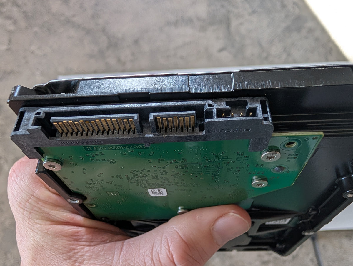 500GB Seagate, ST500DM002-1SB10A, (29121 Powered On Hours)