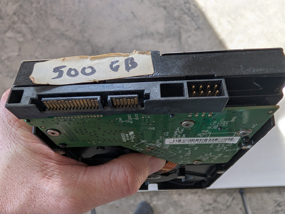 500GB Western Digital, WDC WD5000AAKX-001CA0, (33219 Powered On Hours)
