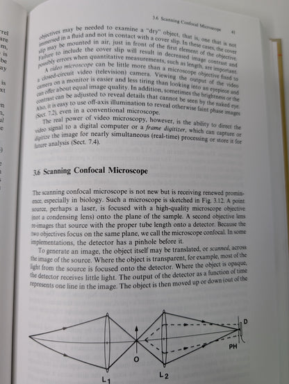 Optics and Lasers Including Fibers and Optical Waveguides - Matt Young - Fourth Revised Edition (Hardcover)